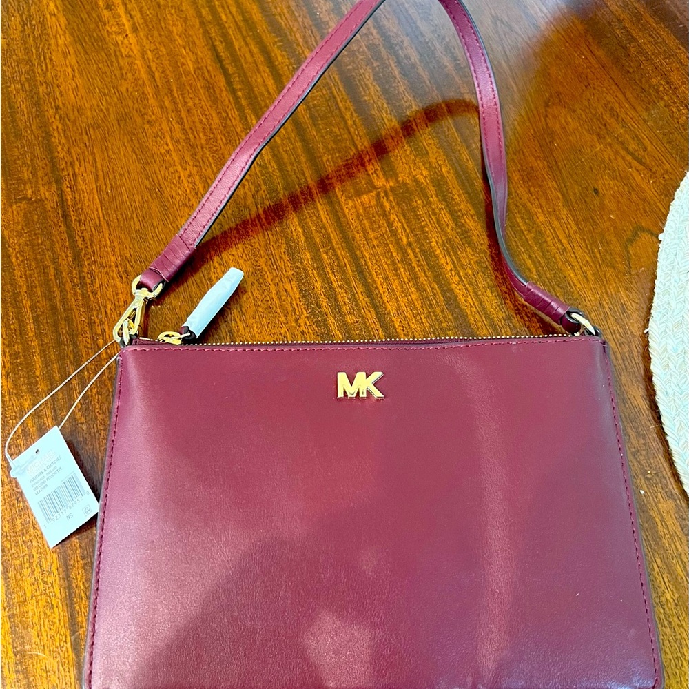 MICHAEL KORS HANDBAG BRAND NEW